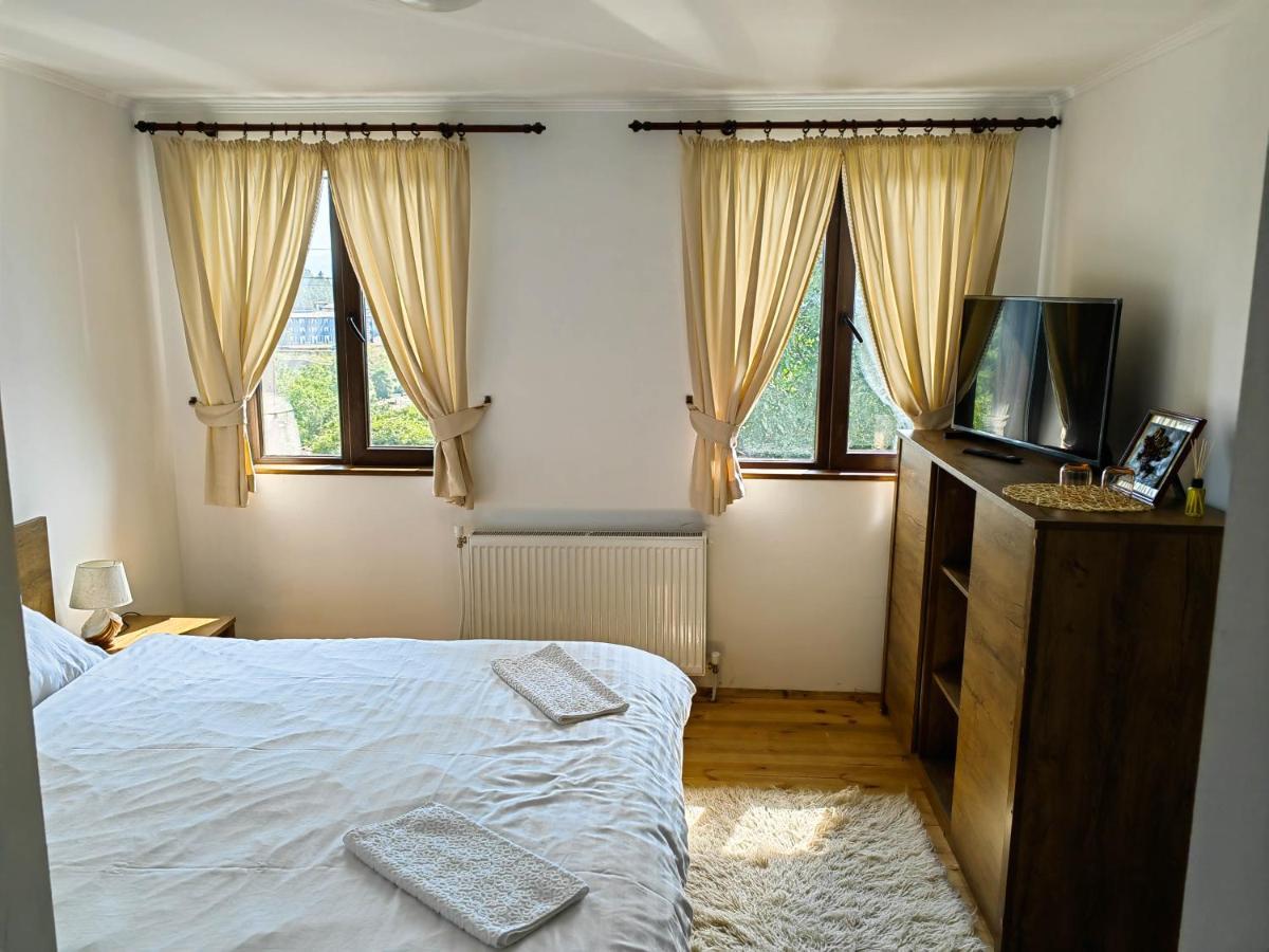 Rimovata Kashta Guest House Leshten Exterior photo